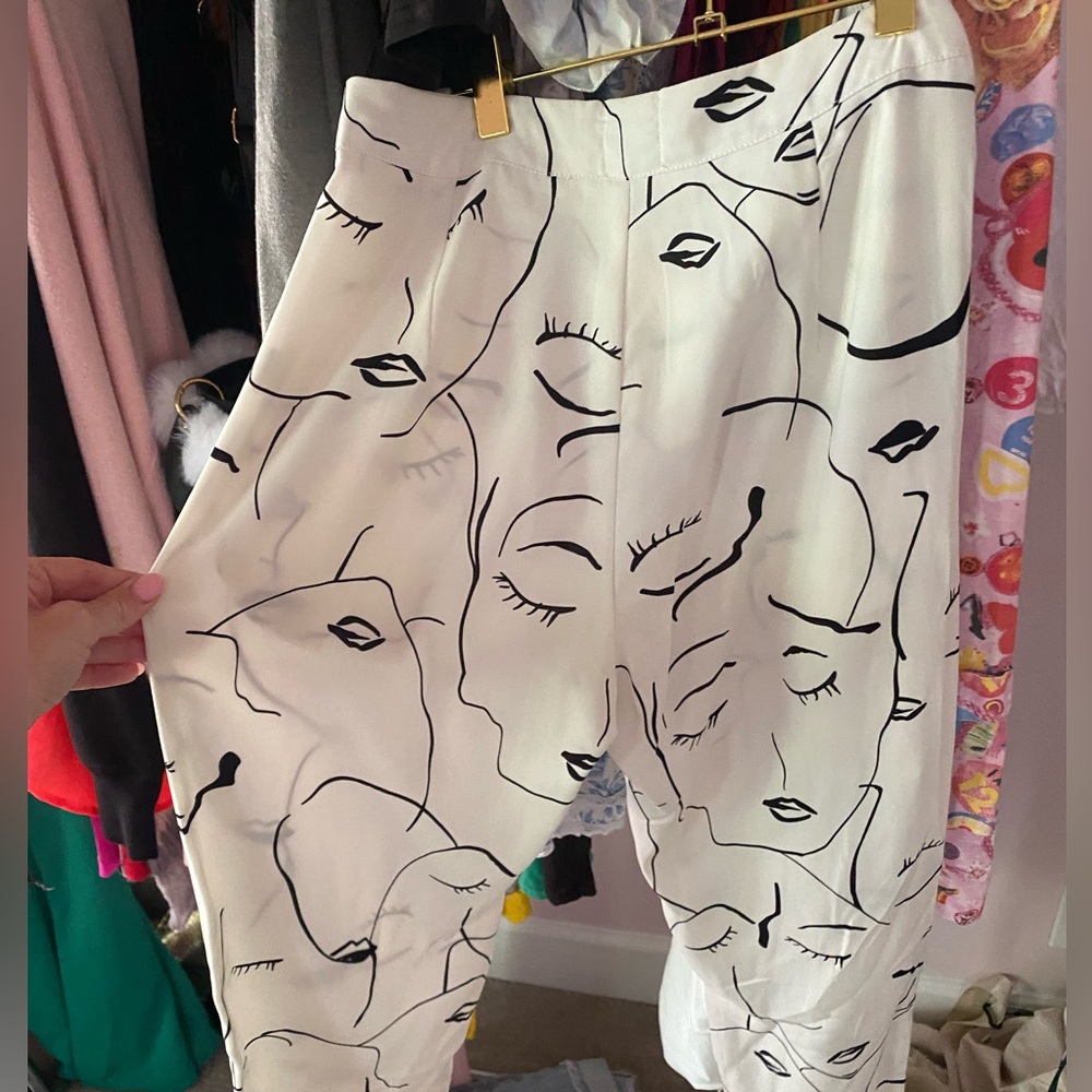 Abstract Face Pants - Picture 4 of 5